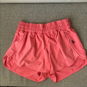 Lululemon tracker shorts in pink lemonade